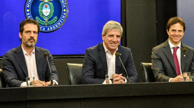 Caputo anunció un programa de créditos hipotecarios con fondos de ANSES por $2 billones