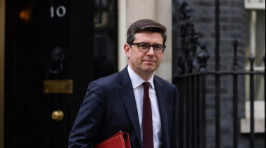 El primer ministro británico afirmó que su gobierno será "implacable" con respecto a las Islas Malvinas