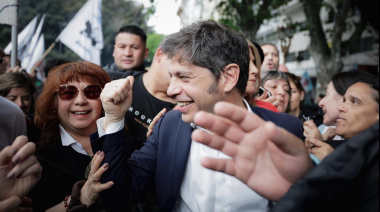 El gobernador Axel Kicillof participó hoy de la Marcha Federal Universitaria