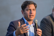 Kicillof apuntó a Milei: “Dicen que logró el equilibrio… ¡mentira!”