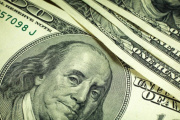 Se disparó el dólar blue y llegó a $1350