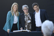 Axel Kicillof le tomó juramento a Flavia Terigi, nueva titular de Educación bonaerense