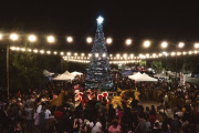 Se encendieron las luces de la Navidad en José C Paz