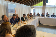 Axel Kicillof encabezó en Villa Gesell la primera reunión de año del Movimiento Derecho al Futuro