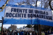 Docentes bonaerenses convocaron a un paro en contra del proyecto de reforma laboral