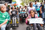 Realizaron una nueva marcha para exigir la aplicación completa de la Emergencia en Discapacidad