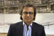 Renunció el funcionario que «olvidó» declarar siete departamentos en Miami