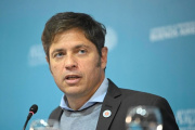 Kicillof denunció una ofensiva libertaria contra los municipios