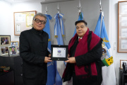 Ishii recibió al titular de la He University de China y anunció nueva tecnología para el Hospital Oftalmológico