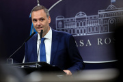 Adorni pidió extender el plazo para justificar su patrimonio