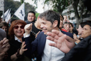 El gobernador Axel Kicillof participó hoy de la Marcha Federal Universitaria