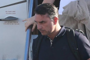 Denuncia penal por la colaboración argentina en la fuga de Flávio Bolsonaro