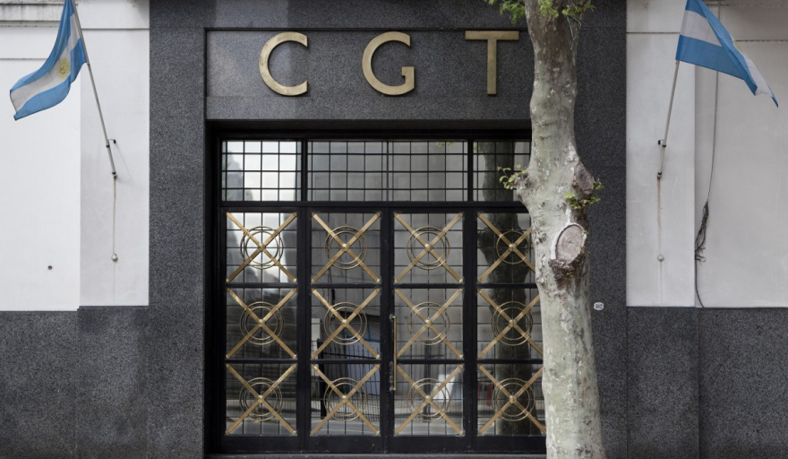 La CGT llama a reunión de urgencia y analiza un paro general