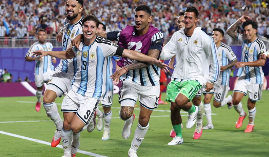 La albiceleste logró sellar el 3 a 1 frente a Suiza y asegurar el pase a las semifinales