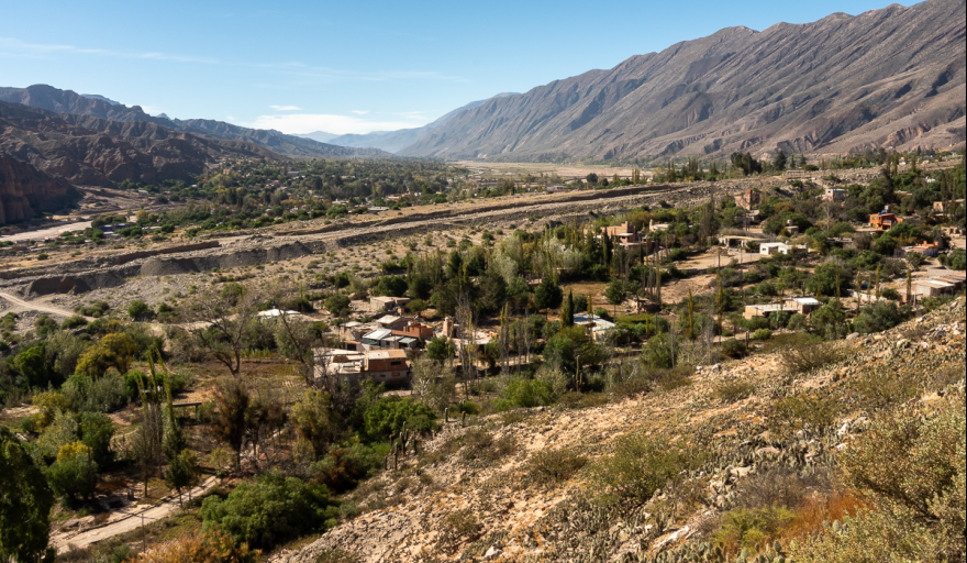 El gobierno apunta a la restitución de la ley que limita la compra de tierras rurales por parte de extranjeros