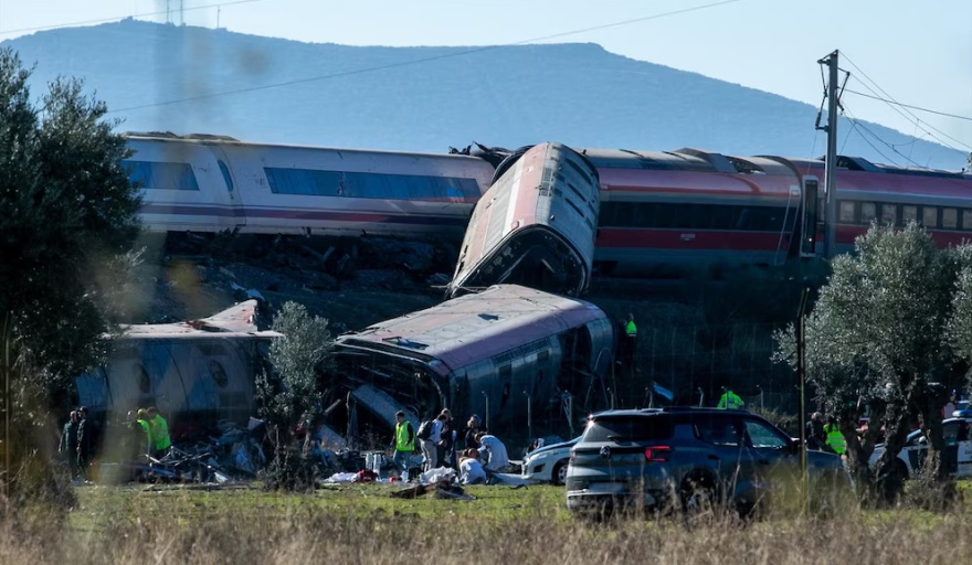 Dos trenes de alta velocidad  colisionaron a primera hora de este miércoles a la altura de la estación de Urda